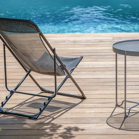 Vue Avec Piscine Privee Pour 4 A 6 Personnes Wifi Saint Aygulf