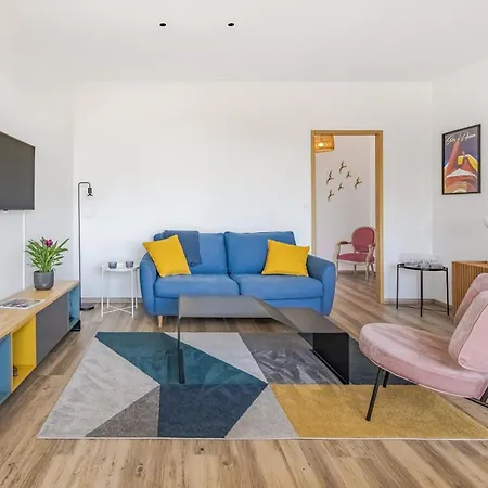 Vue Avec Piscine Privee Pour 4 A 6 Personnes Wifi * Saint Aygulf