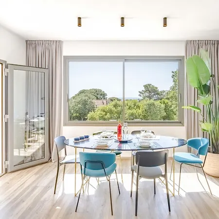 Villa Vue Avec Piscine Privee Pour 4 A 6 Personnes Wifi Saint Aygulf